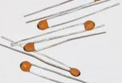 Ceramic capacitor 15pF